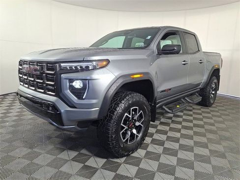 Used 2024 GMC Canyon AT4X image 6