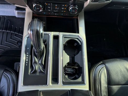 Used 2017 Ford F150 Lariat AWD/4WD image 37