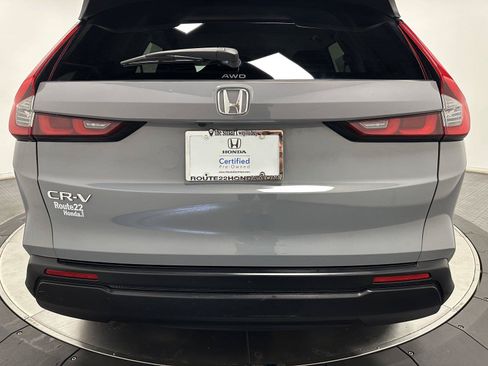 Used 2023 Honda CR-V EX image 12