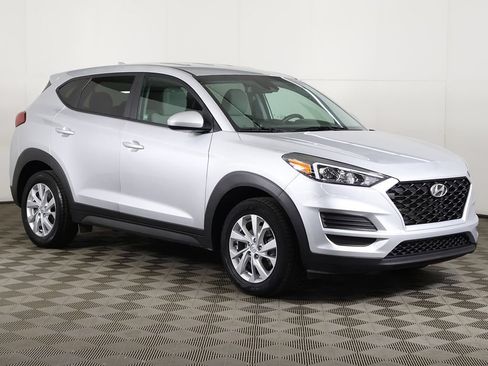 Used 2019 Hyundai Tucson SE AWD/4WD image 2