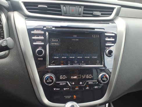 Used 2024 Nissan Murano SV w/ SV Midnight Edition Package AWD/4WD image 10