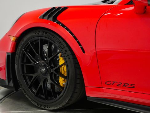 Used 2018 Porsche 911 GT2 RS w/ Weissach Package image 47