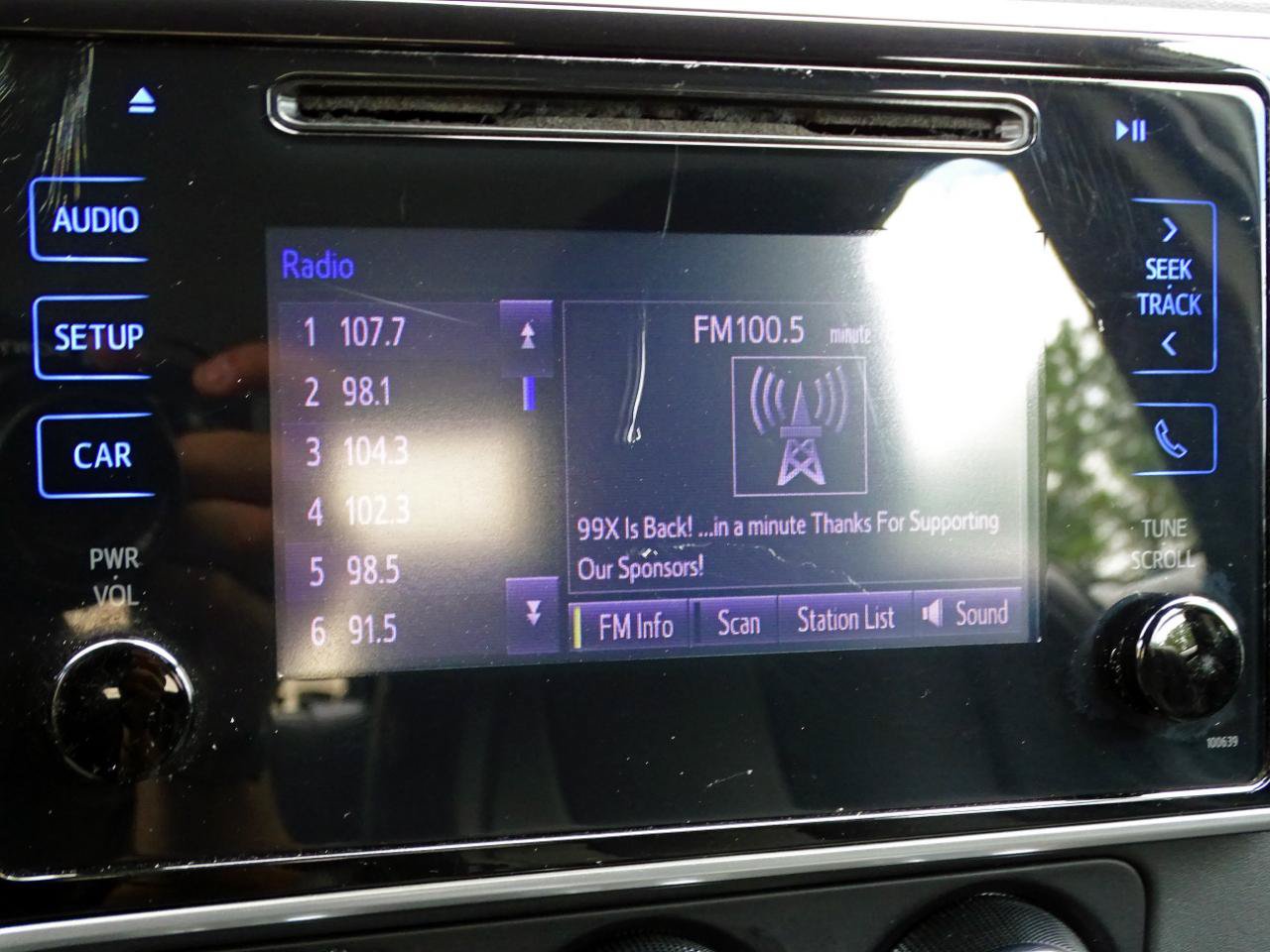 Used 2017 Toyota Corolla L FWD image 25