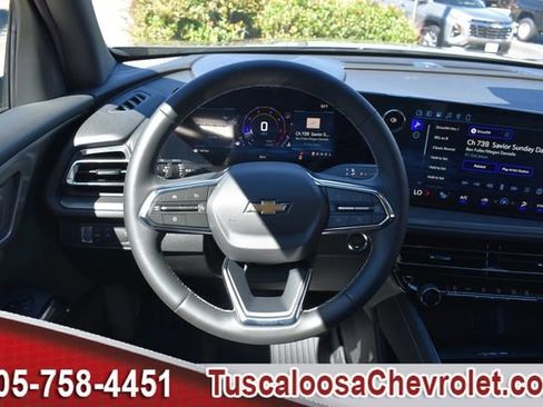 New 2026 Chevrolet Traverse LT w/ Driver Confidence Package image 22