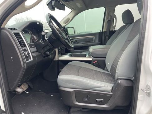 Used 2019 RAM 1500 Classic Warlock image 12