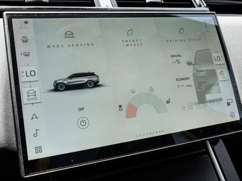 New 2026 Land Rover Range Rover Velar S AWD/4WD image 36