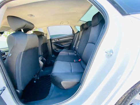 Used 2020 Honda Accord LX image 31