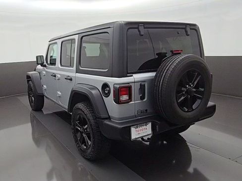 Used 2023 Jeep Wrangler Unlimited Sport AWD/4WD image 7