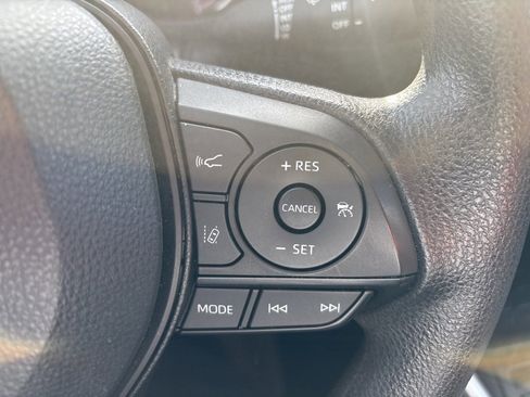 Used 2024 Toyota RAV4 LE image 22