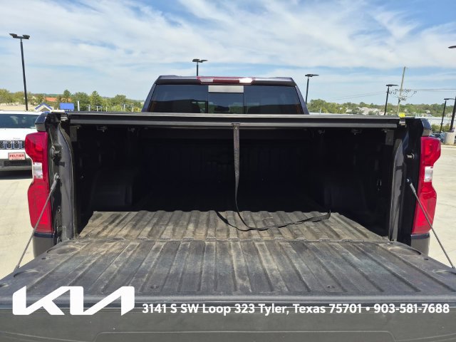 Used 2024 Chevrolet Silverado 1500 LT Trail Boss w/ LT Trail Boss Premium Package AWD/4WD image 10
