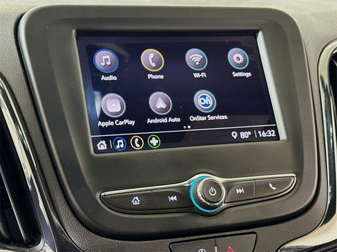 Certified 2024 Chevrolet Equinox RS image 12