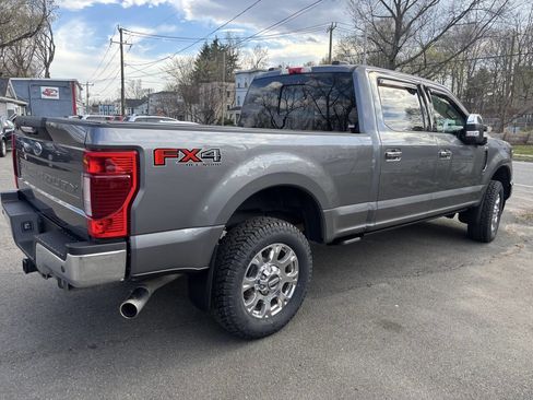 Used 2021 Ford F250 Lariat w/ Chrome Package image 5