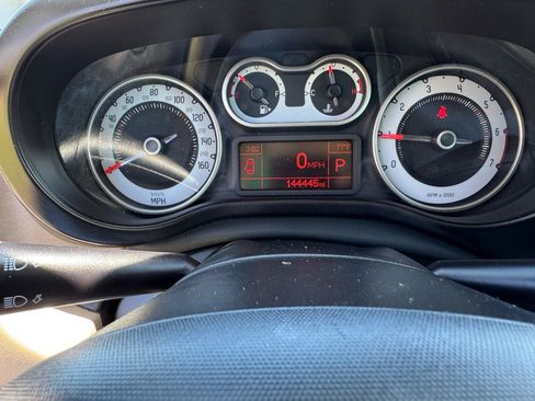 Used 2014 FIAT 500L Lounge FWD image 42