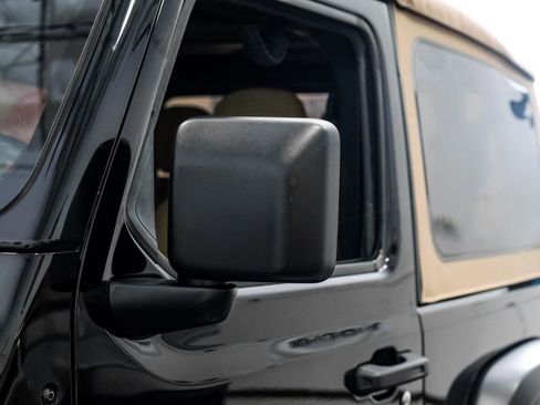 Used 2020 Jeep Wrangler Sport image 36