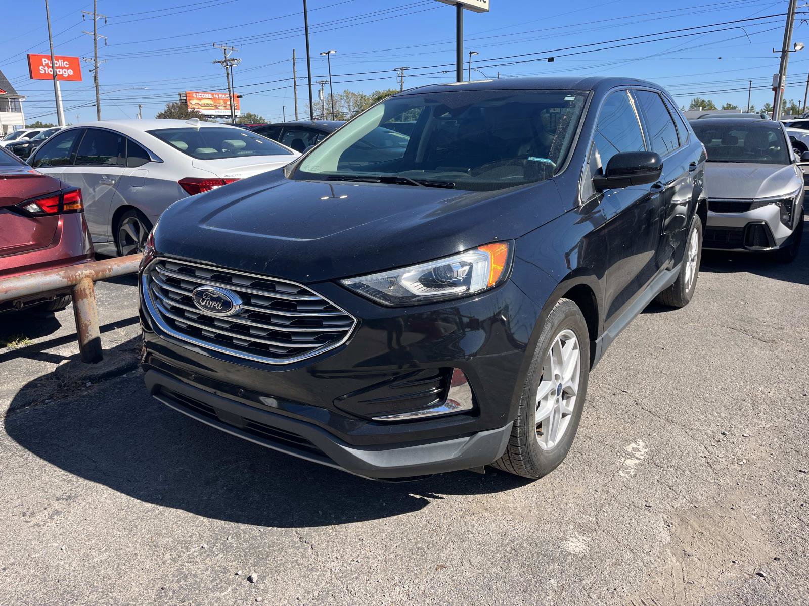 Used 2022 Ford Edge SEL AWD/4WD image 3