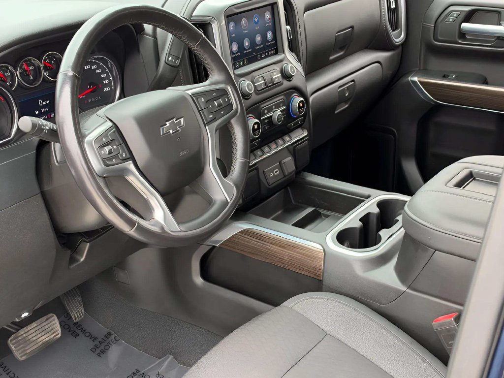 Used 2022 Chevrolet Silverado 1500 RST AWD/4WD image 6
