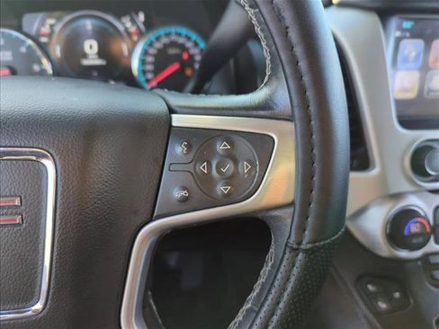 Used 2017 GMC Yukon SLT w/ Open Road Package image 17