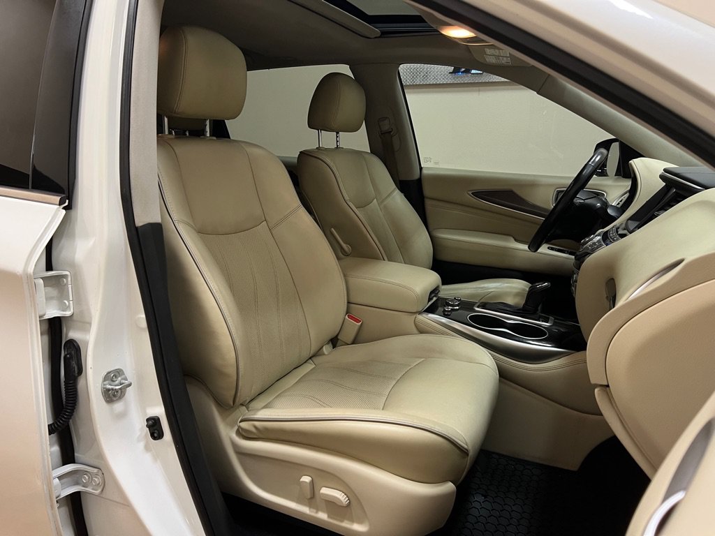 Used 2018 INFINITI QX60 Luxe AWD/4WD image 29