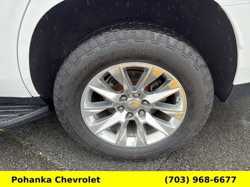 Used 2021 Chevrolet Tahoe Premier w/ Premium Package AWD/4WD image 26