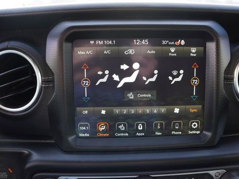 Used 2023 Jeep Wrangler Unlimited Sahara w/ Cold Weather Group image 25