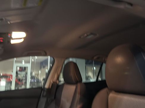 Used 2022 Subaru Crosstrek 2.0i Premium image 10