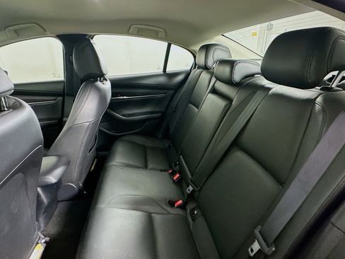 Used 2024 MAZDA MAZDA3 s FWD image 27