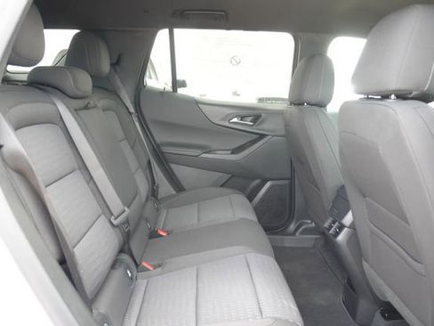 New 2026 Chevrolet Equinox LT image 20