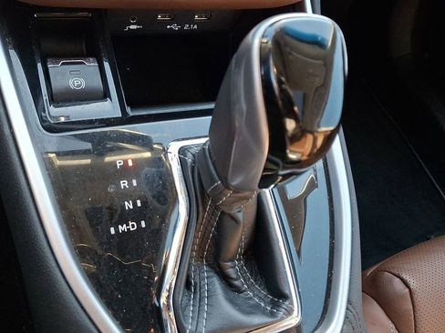 Used 2020 Subaru Outback Touring XT image 16