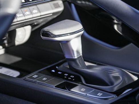 New 2026 Hyundai Elantra Sport FWD image 25