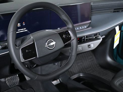 New 2026 Nissan Leaf Platinum+ w/ Cargo Package (Platinum+) image 14