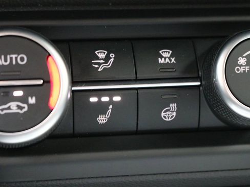 New 2025 Alfa Romeo Stelvio Sprint image 57