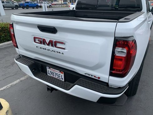 Used 2023 GMC Canyon AT4 image 10