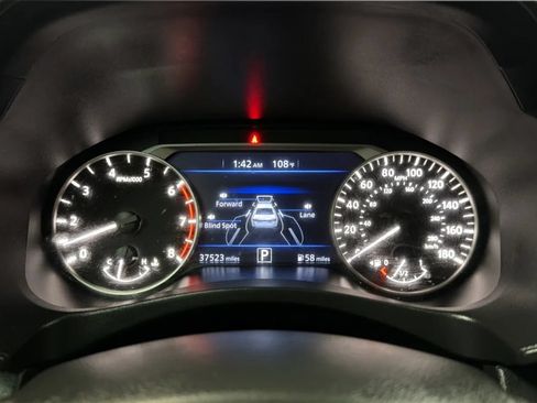 Used 2021 Nissan Altima 2.0 SR FWD image 11