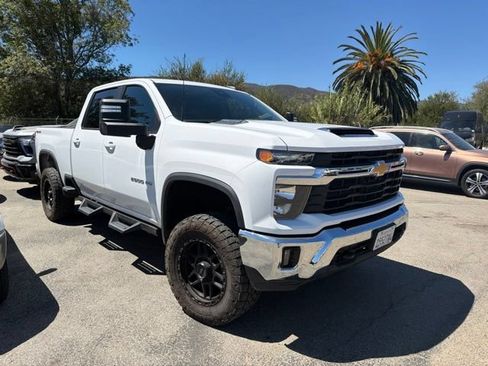 Used 2024 Chevrolet Silverado 2500 LT w/ All Star Edition AWD/4WD image 1