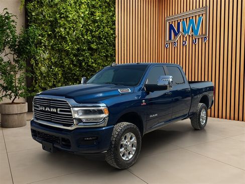 Used 2024 RAM 2500 Laramie w/ Towing Technology Group AWD/4WD image 3