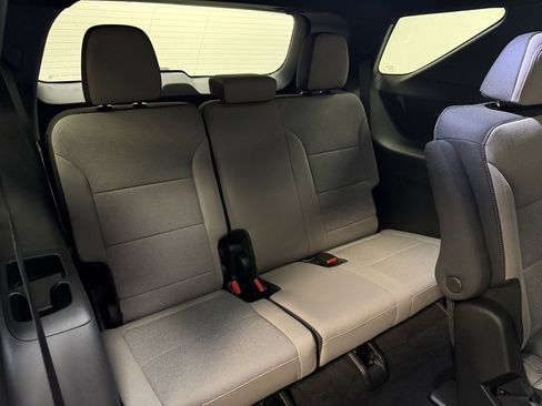 New 2026 Chevrolet Traverse LT w/ LPO, Floor Liner Package image 19