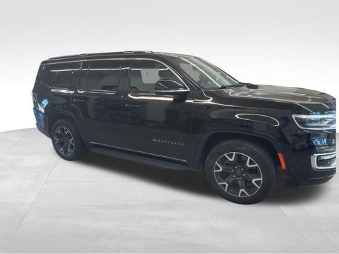 Used 2024 Jeep Wagoneer Series III image 23