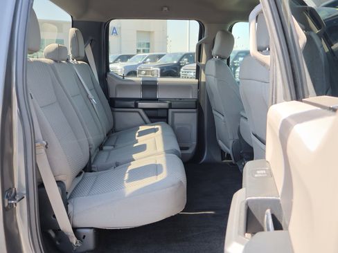 Used 2018 Ford F150 XLT image 39
