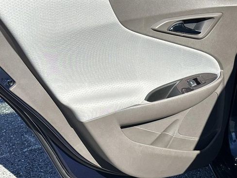Used 2020 Chevrolet Malibu LT image 24