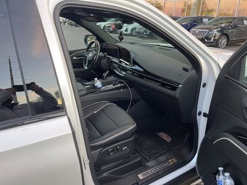 Used 2021 Cadillac Escalade Sport w/ Driver Assist Tech Package image 5