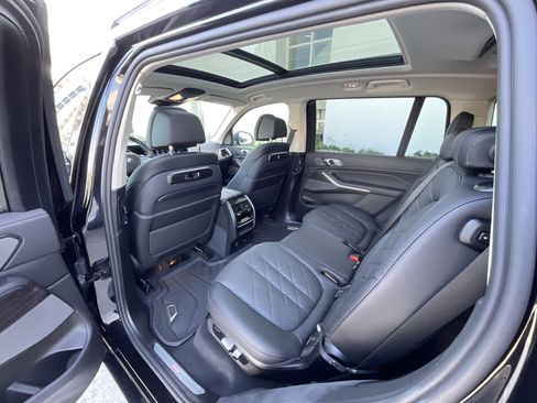 Certified 2024 BMW X7 xDrive40i image 24