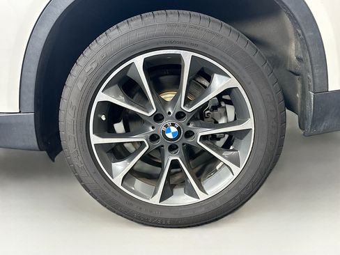 Used 2018 BMW X5 xDrive35d AWD/4WD image 11