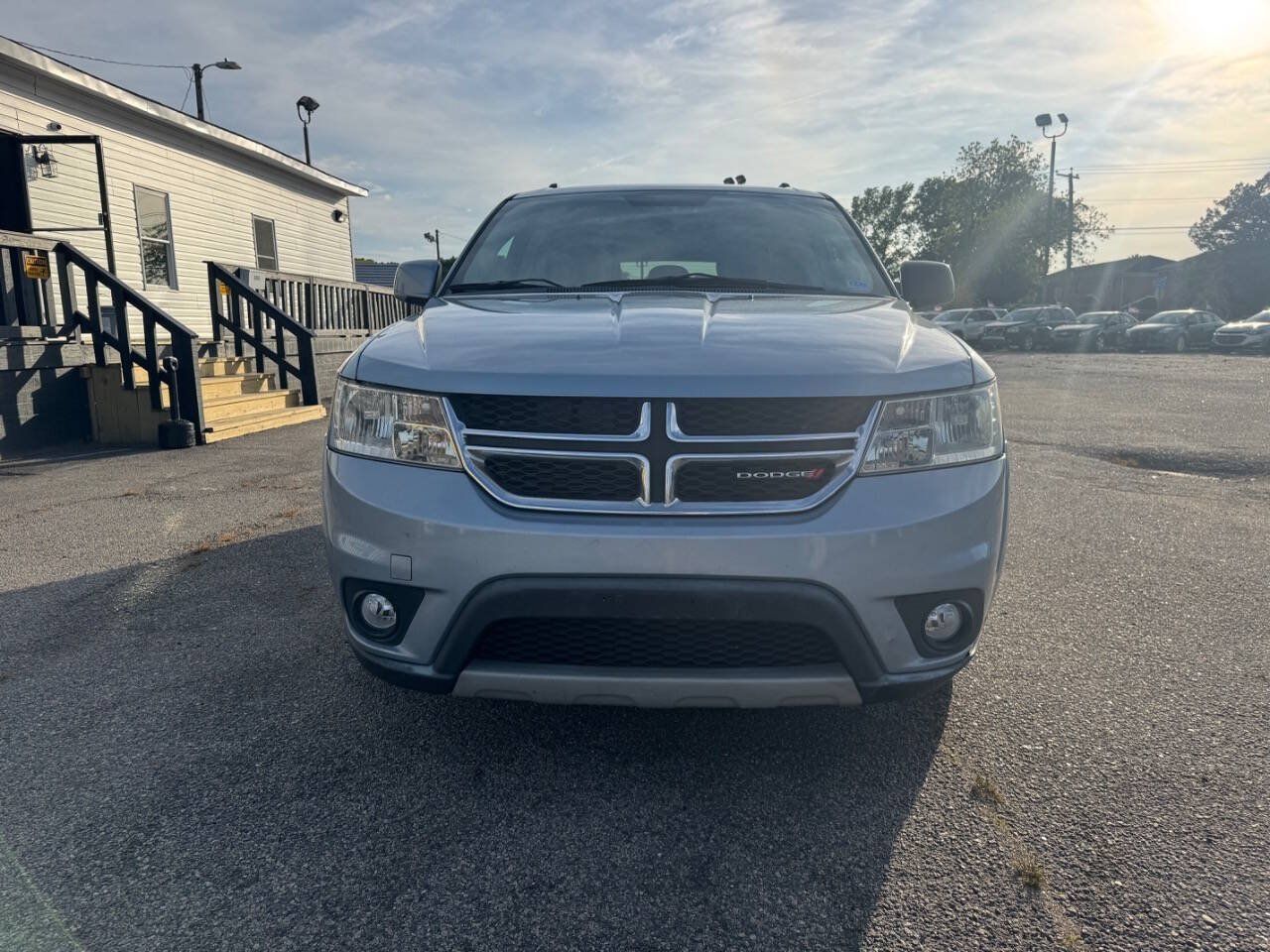 Used 2013 Dodge Journey SXT FWD image 2