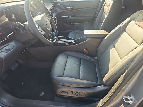 New 2026 Chevrolet Trax RS w/ Driver Confidence Package FWD image 13