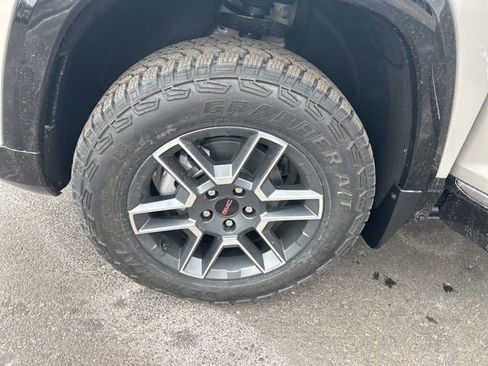 New 2026 GMC Terrain AT4 w/ LPO, Floor Liner Package image 27