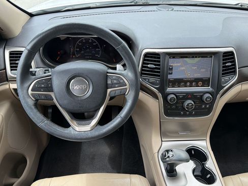 Used 2014 Jeep Grand Cherokee Limited RWD image 28