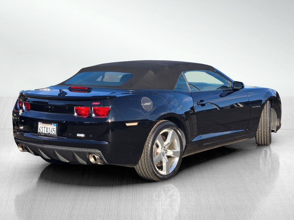 Used 2011 Chevrolet Camaro SS w/ RS Package RWD image 4