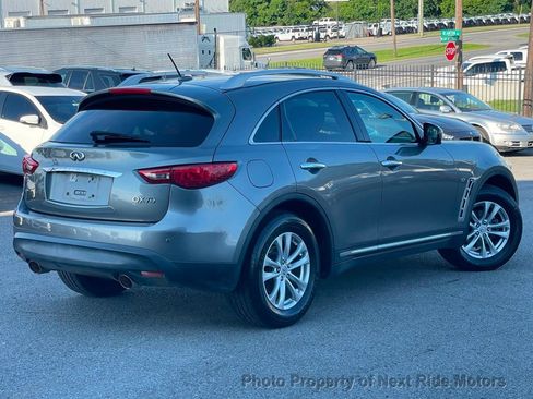 Used 2015 INFINITI QX70 AWD w/ Premium Package image 2