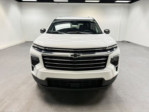 New 2026 Chevrolet Traverse LT w/ LPO, Floor Liner Package image 10