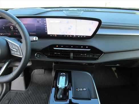 New 2026 Buick Enclave Sport Touring w/ Power Package FWD image 20